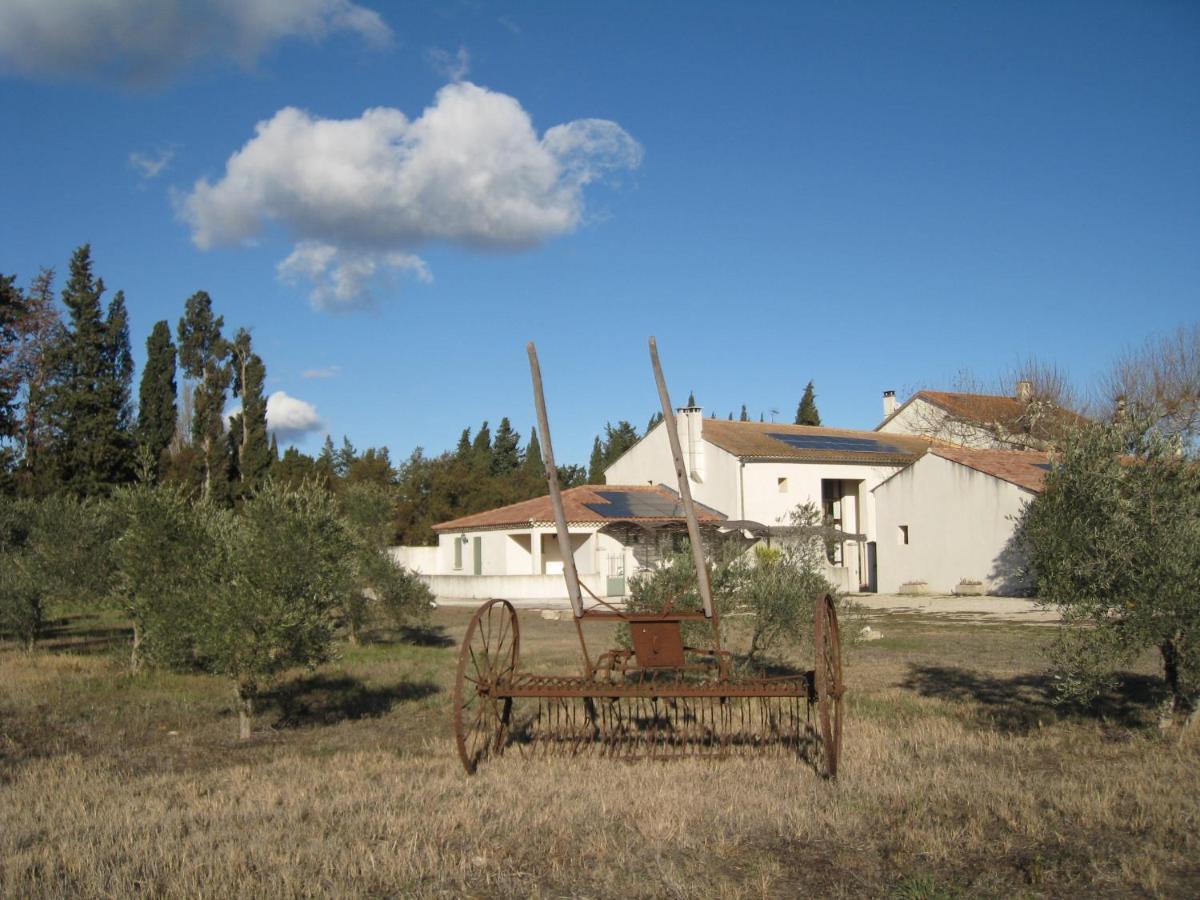 Les Gites Du Mas Canillac Chateaurenard Bagian luar foto