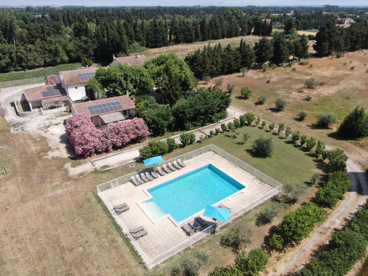 Les Gites Du Mas Canillac Chateaurenard Bagian luar foto