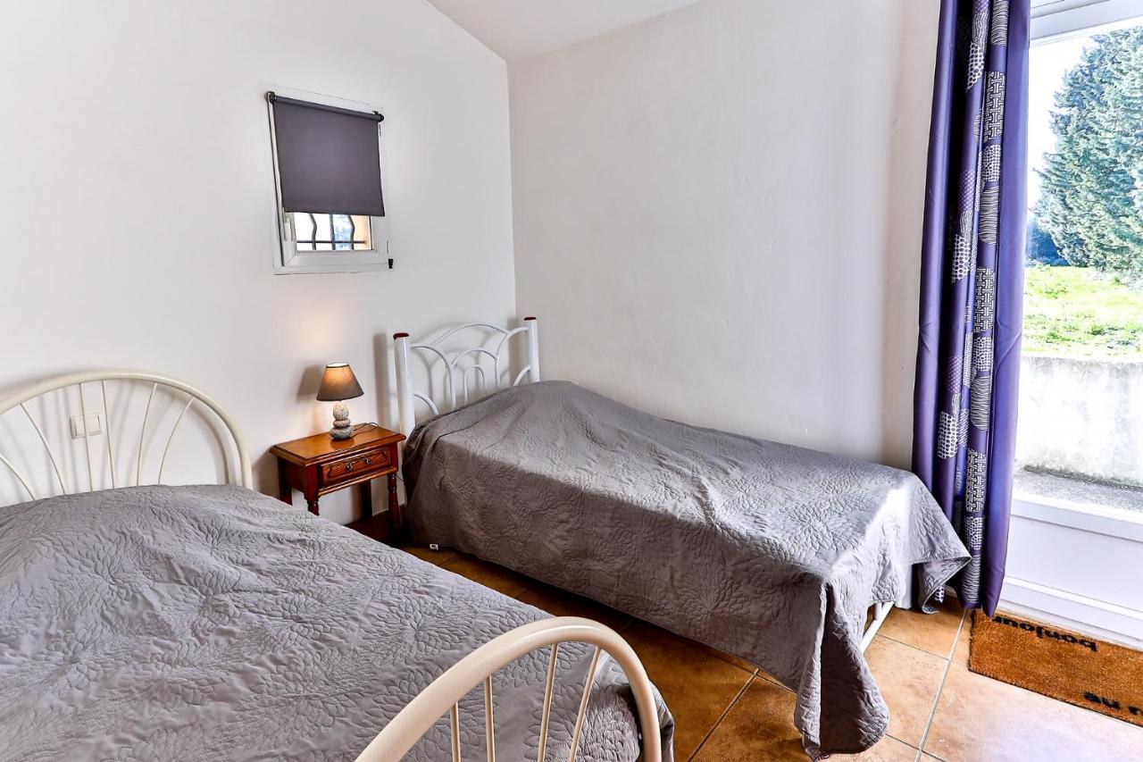 Les Gites Du Mas Canillac Chateaurenard Bagian luar foto
